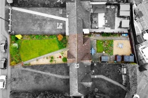 4 Chapmans, Hemingford Abbots - Aerial Highlight P