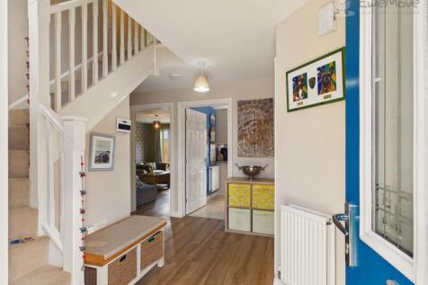 EWEMOVE SOUTH MOLTON - 42 BEECH GROVE