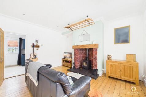 Living Room Pic 1
