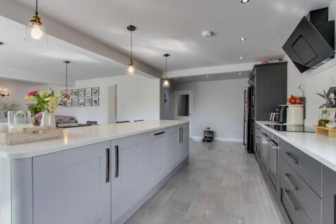 Kitchen/Dining/Family Room