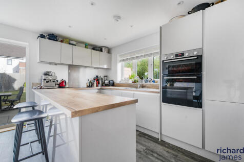 70e369ac005f47baadce50c16bb621c4