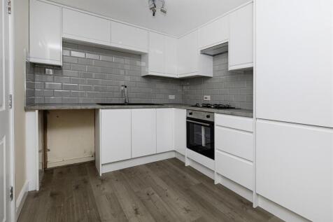 Kitchen/Dining Area