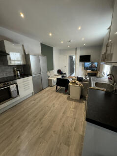 6 Bedroom Student Accommodation