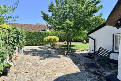 August new ext (5)