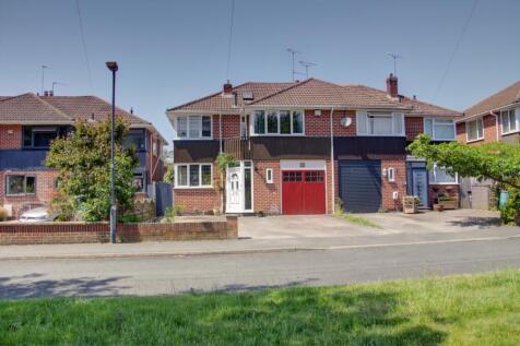 Lindsey Crescent - Matt Clinton EweMove Kenilworth