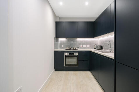 4 kitchen 1
