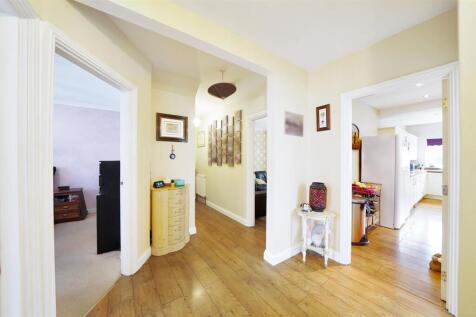 14 Lodge Lane - bhKcRm3zugH81AxuIbvb.jpg