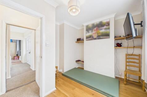 Dining Room / Bedroom 3