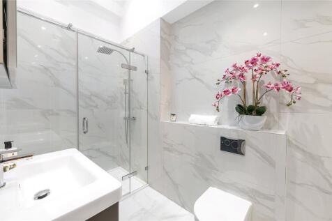 En Suite Shower Room