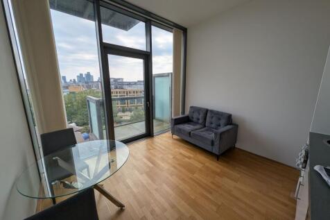 This exceptional studio apartment is situated on the seventh floor of a modern development, offering impressive city views from its private balcony.Designed with a focus on compact living, the propert