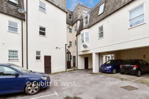 Driveway/Parking