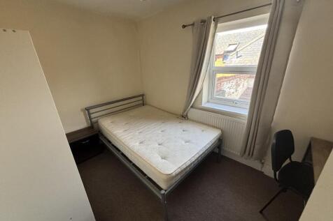Swan Bedroom.jpg