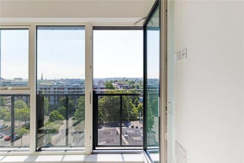 B.06.01 McArthur&#39;s