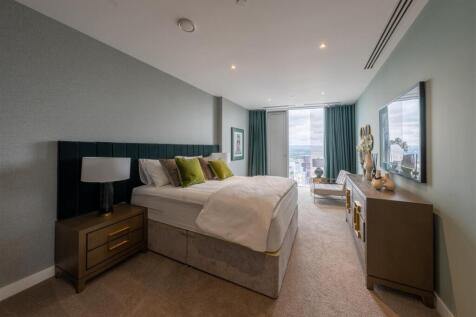 3 bed, 3 bath Apartment in Manchester - Photo 12