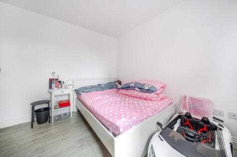 6a869462-8aba-420...