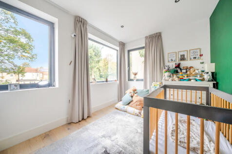 1370009-13-68f770...