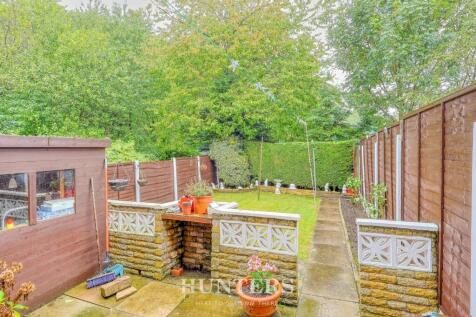 Hembury Close (8).jpg