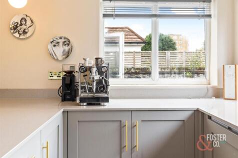 Carlisle Road, 20 Garden Flat-046.JPG