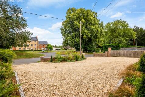1 Upper Astrop Road 2461-19.jpg