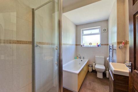 Ground floor bathroom