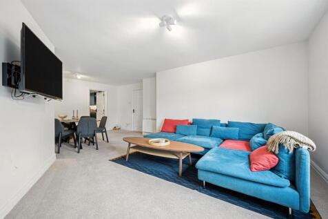 Saxton Mee 7 Holme Court 0020.jpg