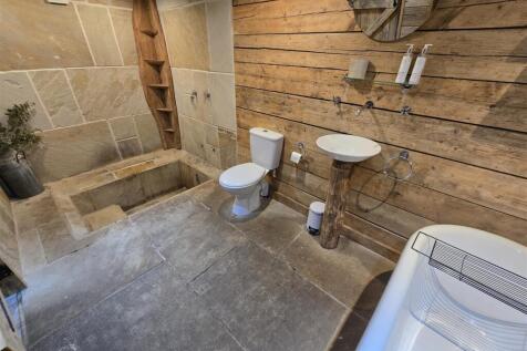Barn Bathroom