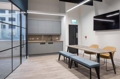 154_Gt Charles_Brochure_3_160523_Page_07_Image_0