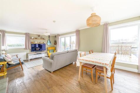 fairview_62_galashiels_road_stow-05.jpg