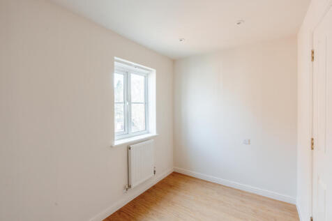 2 bed, 1 bath Flat in Bristol - Photo 6