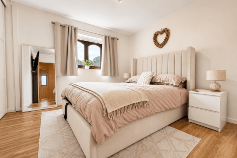 Stylish Living in the Heart of Llantwit Fardre
