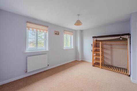 2 Oakfield Mews-7.jpg