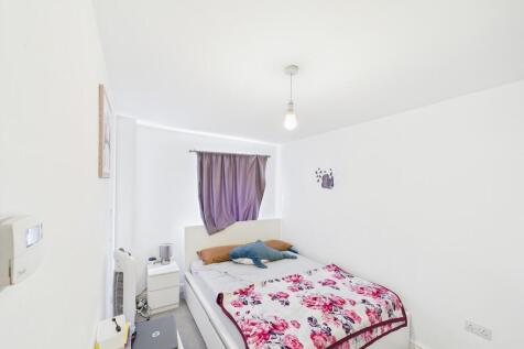 CAM04578G0-PR0026...