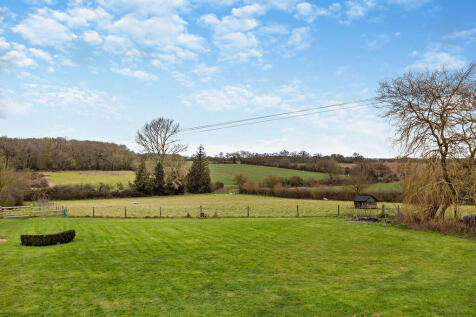 8637609-exterior0...