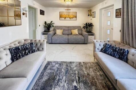 bea5b6ef-WhatsApp 20Image 202025-08-12 20at 2013.3