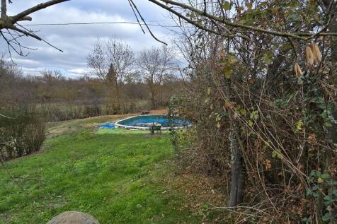 Property Image 103