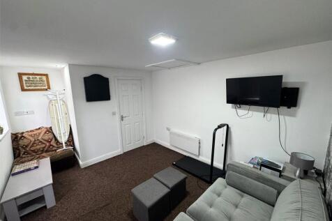 3 bed, 1 bath Terraced in Birmingham - Photo 22