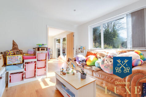 Logo Luxe (25 of ...