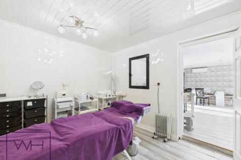 CAM03785G0-PR0251-ST