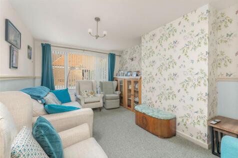 12 Briar Close, Banbury-6.jpg