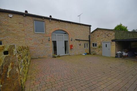 4 Bedroom House in OL12 7TB