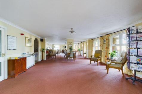 Communal Dining Area