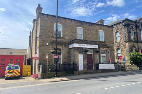 Mixed Use for sale in mirfield