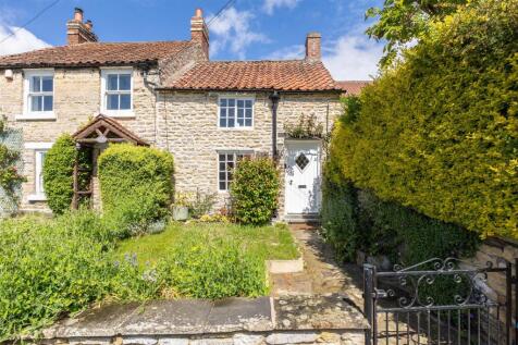 Stone Cottage External-2.jpg
