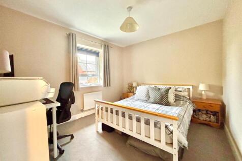 WhatsApp Image 2025-11-27 at 11.05.32_a6ef7085.jpg