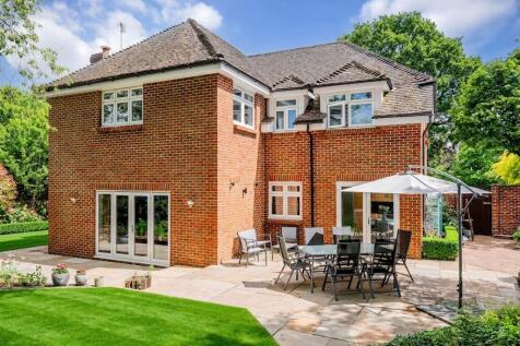 Beechdene, Tadworth - KT20 5EA