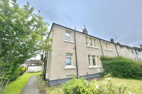 2-bed Flat Lochfield Road