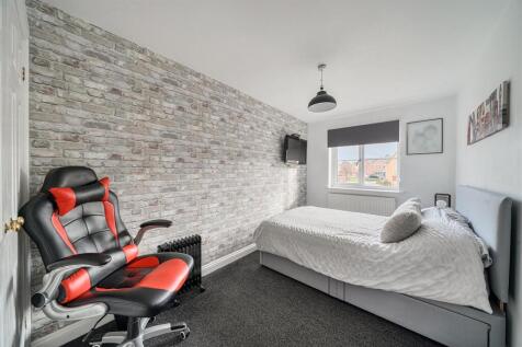 28 Ridge Drive (1).jpg