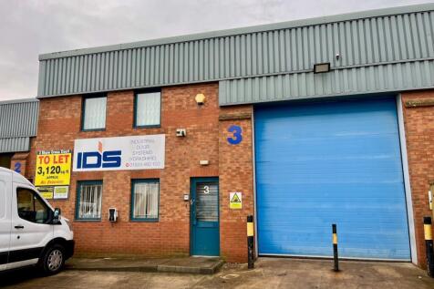 Trade Counter to rent in dewsbury