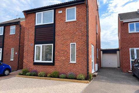 5 Bedroom Detached in NG2 7LQ
