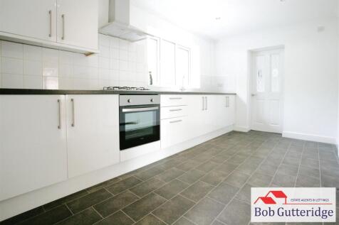 FITTED KITCHEN/DINING ROOM